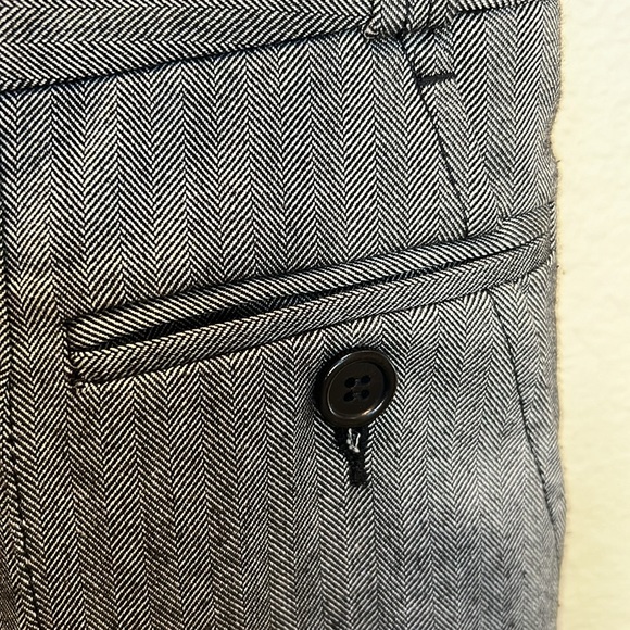 BCBG Gray Herringbone Wide Leg Trousers Sz 0 - Picture 3 of 7